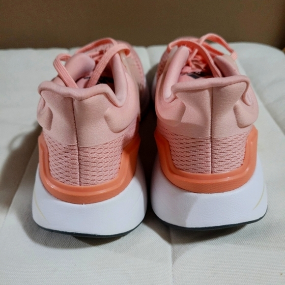 ‼️SOLD‼️ Adidas EQ  run - Picture 3 of 5